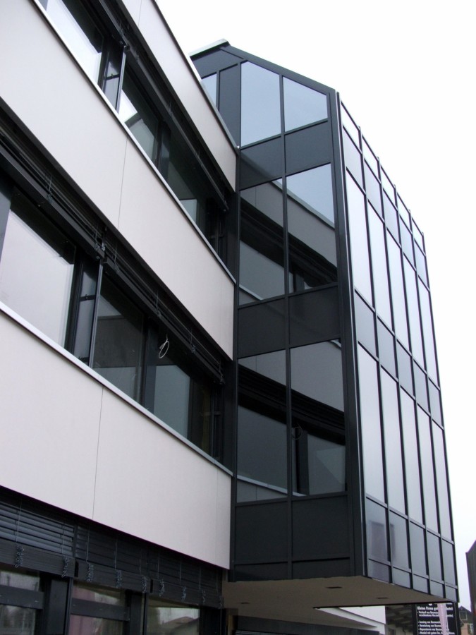 Atmoshaus Verwaltungsgebäude Seitenansicht Atmoshaus Verwaltungsgebäude Seitenansicht